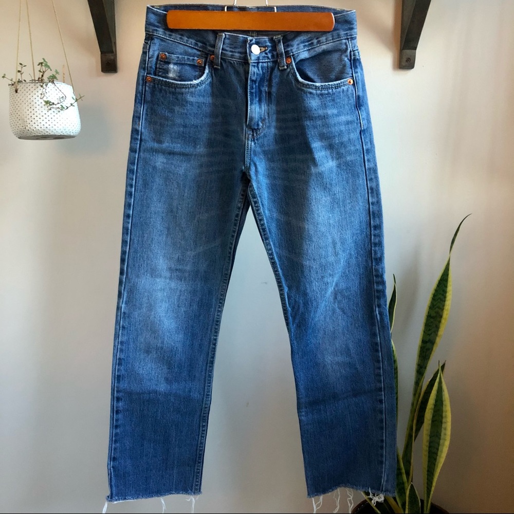 FINAL PRICE Levi’s Straight Leg Jeans